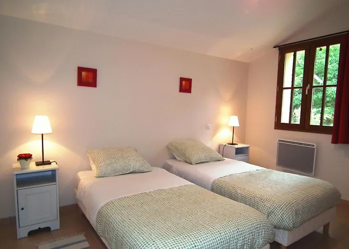 Domaene Mit Jacuzzi By Interhome * Gavaudun