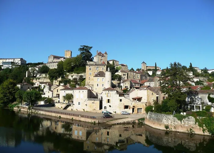 Domaene Mit Jacuzzi By Interhome Gavaudun